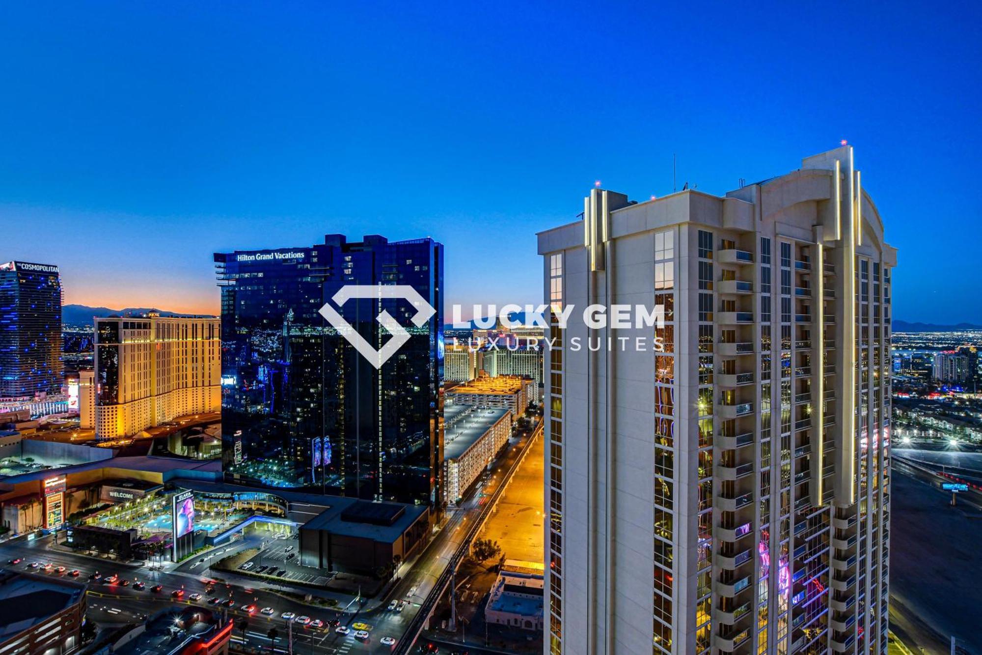 Lucky Gem Penthouse & Luxury Suites At Signature Resort, Balcony Strip View 3505 Las Vegas Eksteriør billede